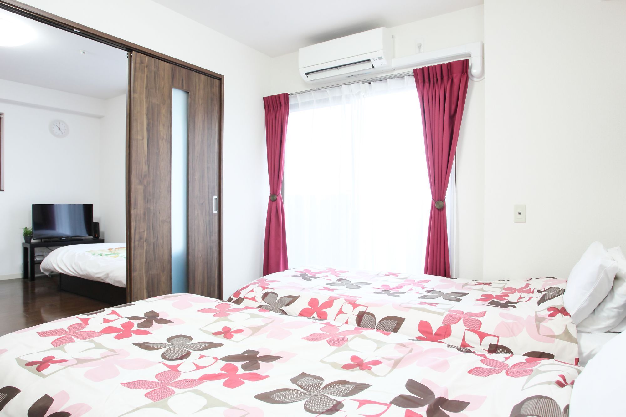 Ferienwohnung La Familia Yamasaka Ōsaka Exterior foto